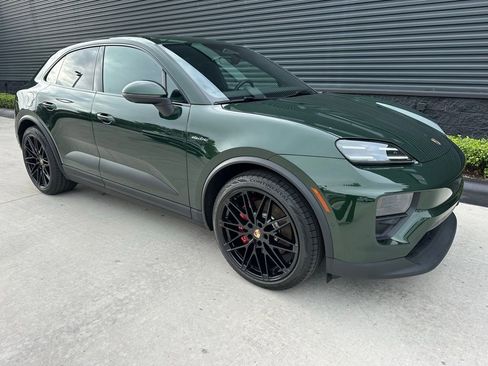 Certified 2025 Porsche Macan 4S Electric image 11