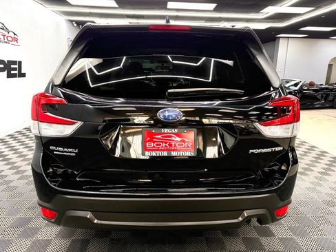 Used 2020 Subaru Forester Premium AWD/4WD image 12