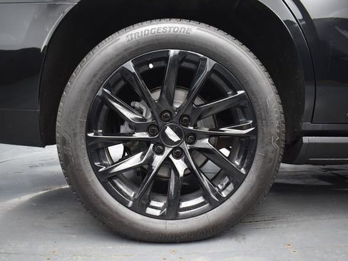 Used 2022 Cadillac Escalade Sport Platinum w/ LPO, ONYX Package AWD/4WD image 10