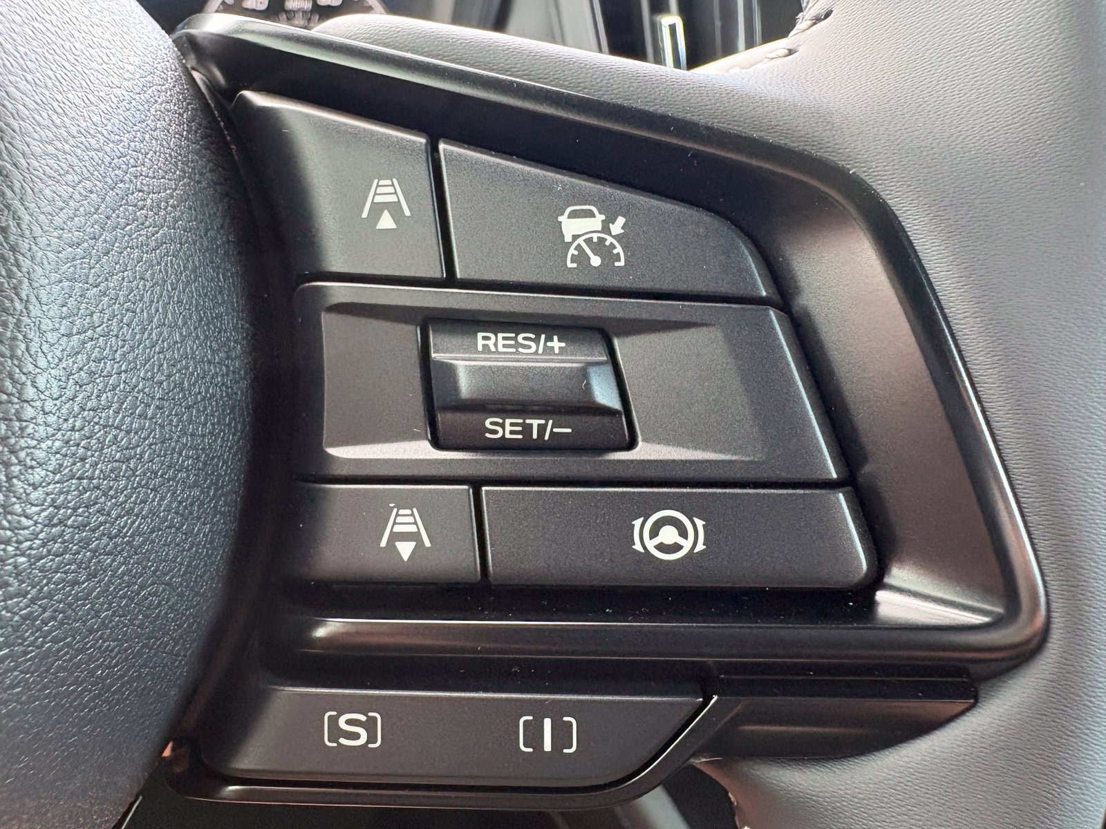 New 2026 Subaru Forester Premium AWD/4WD image 16