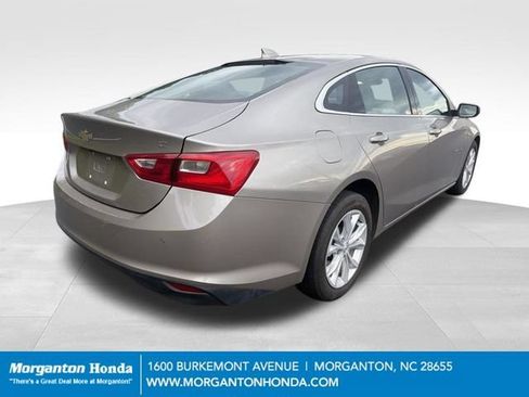 Used 2025 Chevrolet Malibu LT FWD image 9