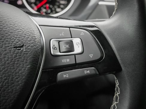 Used 2021 Volkswagen Tiguan S image 20