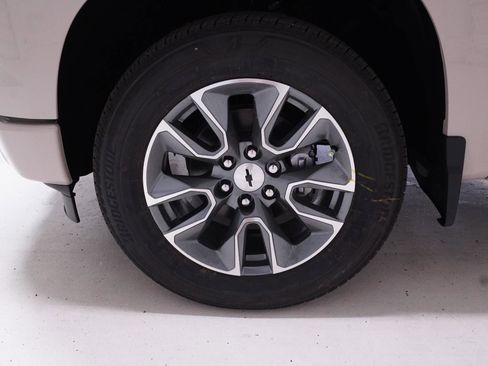 New 2026 Chevrolet Silverado 1500 RST RWD image 9