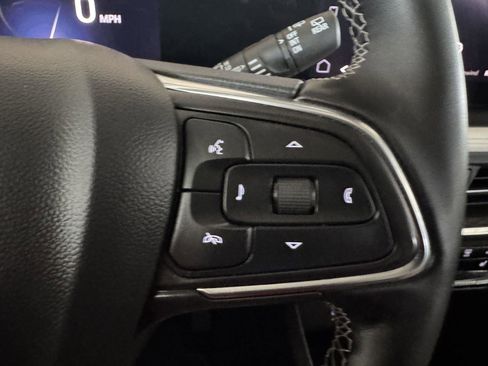 Used 2024 Buick Encore GX Avenir w/ Avenir Technology Package FWD image 20