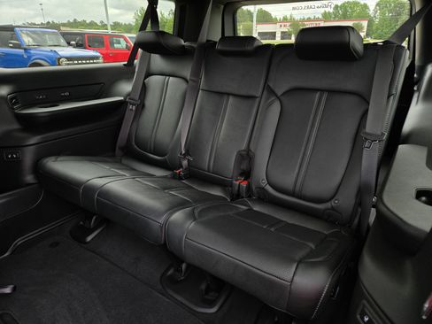 New 2026 Jeep Grand Wagoneer L Limited AWD/4WD image 19