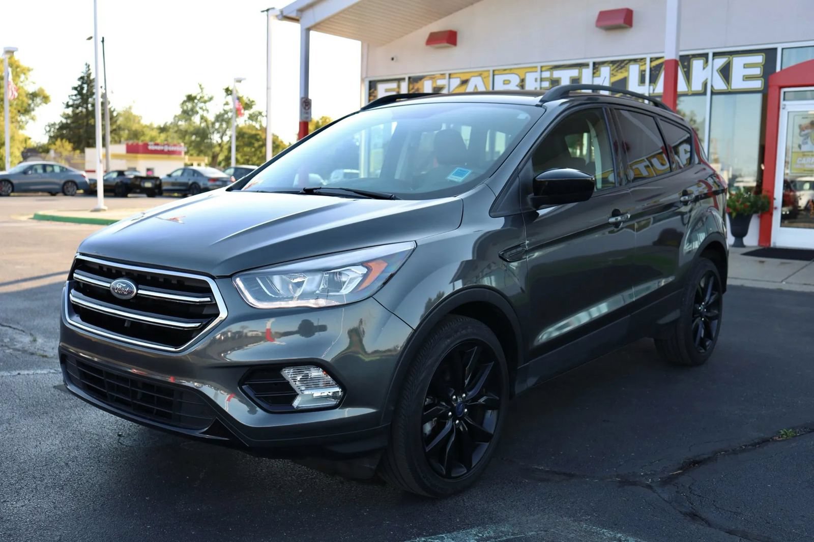 Used 2019 Ford Escape SE AWD/4WD image 1