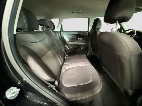 Used 2017 Kia Soul FWD image 24
