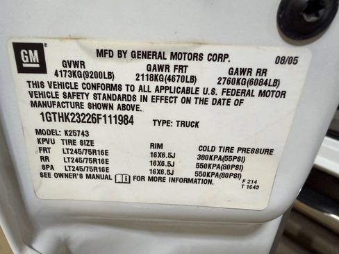 Used 2006 GMC Sierra 2500 SLT w/ Heavy-Duty Power Package AWD/4WD image 39