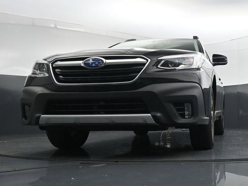 Used 2020 Subaru Outback Limited AWD/4WD image 19