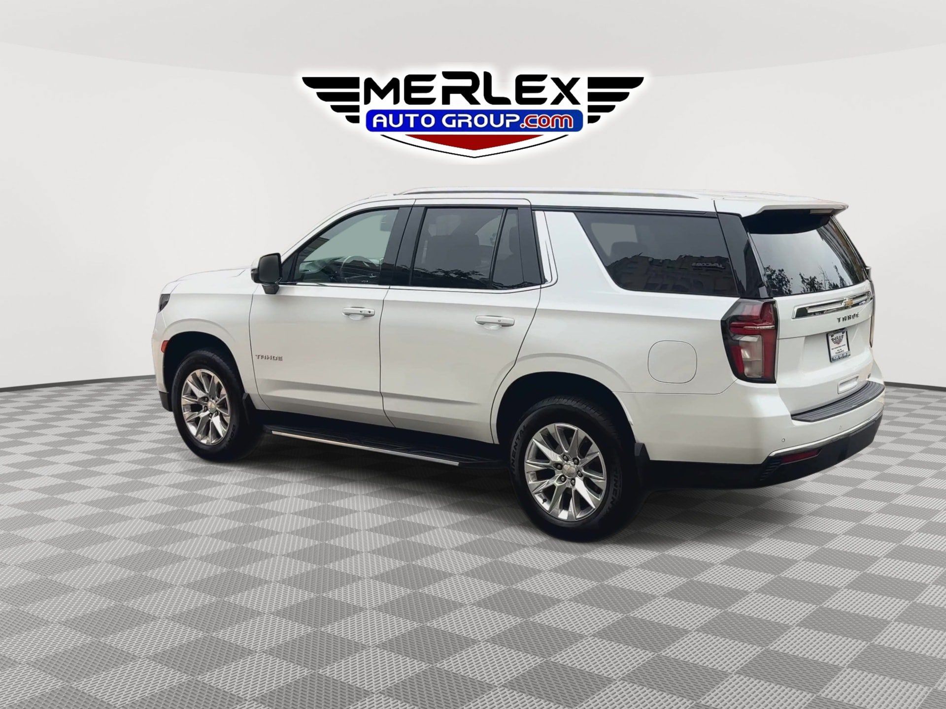 Used 2022 Chevrolet Tahoe LT w/ LT Signature Package AWD/4WD image 6