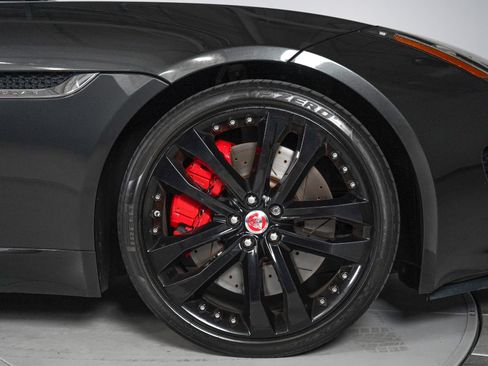 Used 2015 Jaguar F-TYPE S RWD image 27