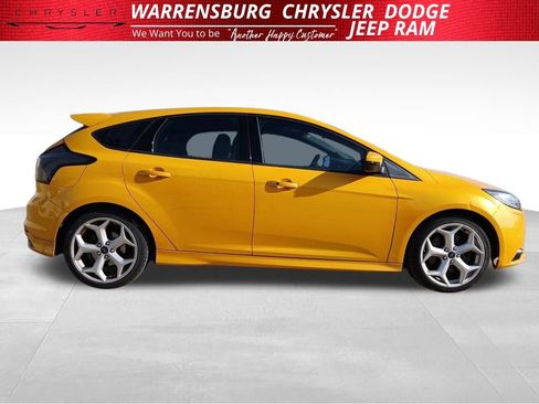 Used 2013 Ford Focus ST image 2