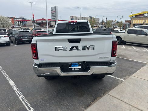 New 2026 RAM 2500 Tradesman AWD/4WD image 4