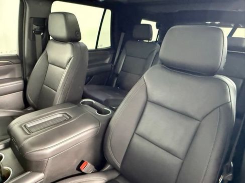 Used 2022 Chevrolet Tahoe Z71 w/ Luxury Package image 36