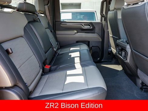 Used 2024 Chevrolet Silverado 2500 ZR2 w/ ZR2 Bison Edition AWD/4WD image 18