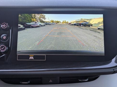 Used 2022 Buick Envision Preferred image 21