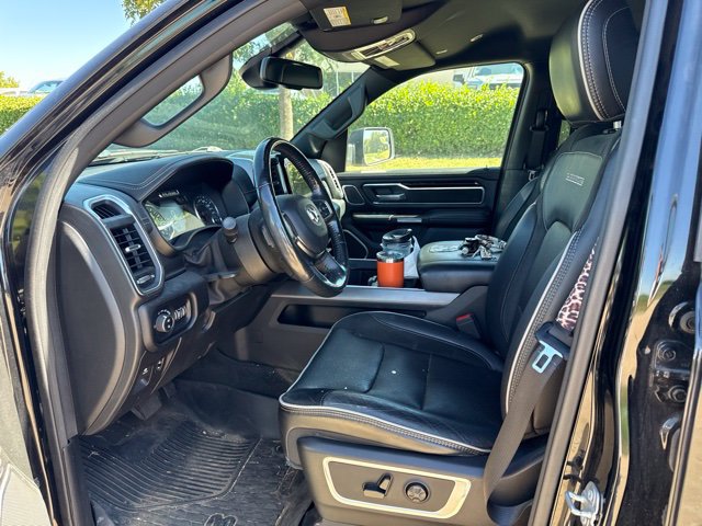 Used 2020 RAM 1500 Laramie AWD/4WD image 9