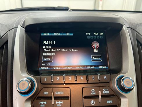 Used 2017 Chevrolet Equinox LT w/ Convenience Package FWD image 14