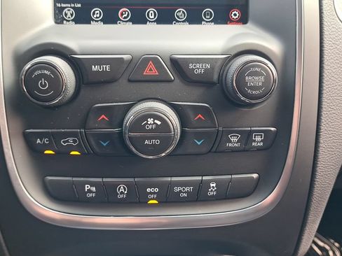 Used 2019 Dodge Durango SXT AWD/4WD image 21
