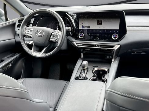 Used 2026 Lexus RX 350 Premium w/ Accessory Package (Z1) FWD image 19