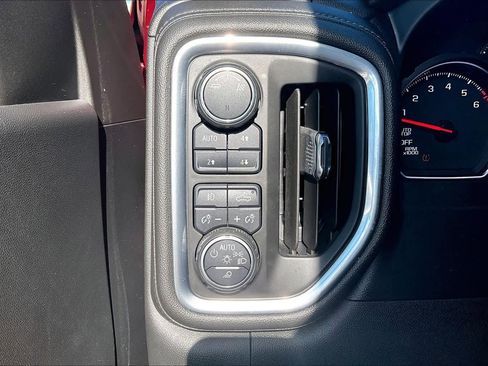 Used 2019 Chevrolet Silverado 1500 LTZ w/ LTZ Texas Edition image 34