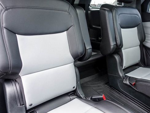 Used 2023 Ford Explorer XLT w/ Equipment Group 202A image 14