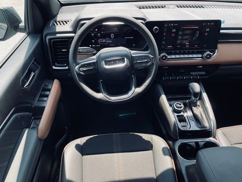 New 2025 GMC Canyon AT4 w/ Nightfall Edition image 24