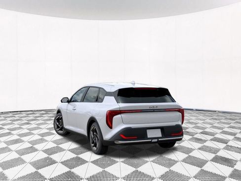 New 2026 Kia K4 EX FWD image 5