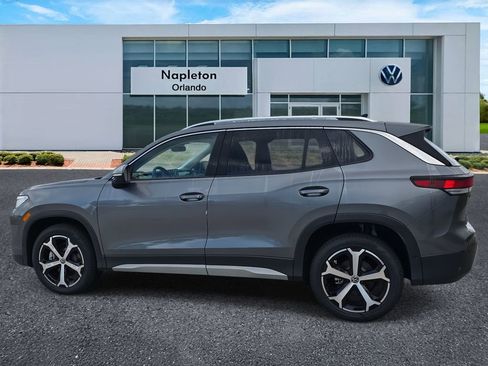 New 2026 Volkswagen Tiguan SE image 8