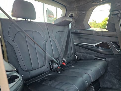 Used 2019 BMW X7 xDrive50i AWD/4WD image 14