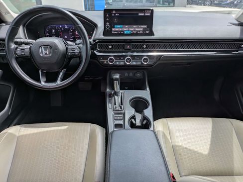 Certified 2022 Honda Civic Touring image 21