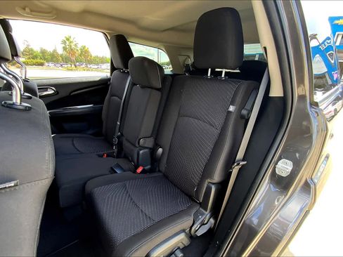 Used 2018 Dodge Journey SE w/ Connectivity Group image 19