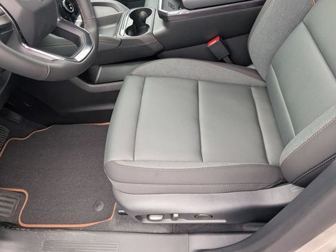 New 2026 GMC Terrain AT4 w/ Convenience Package III AWD/4WD image 21