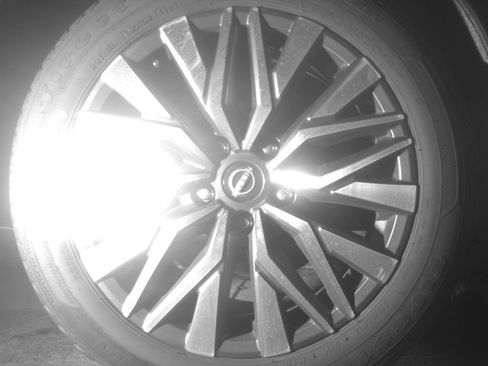 Used 2025 Nissan Altima 2.5 SV FWD image 15