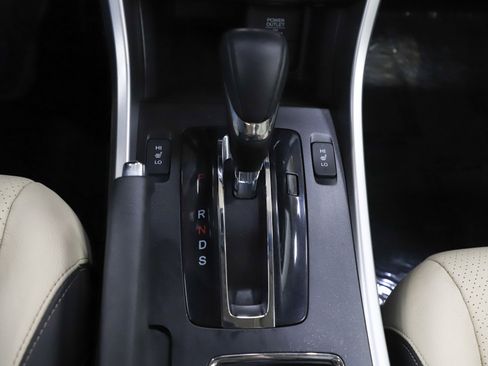 Used 2013 Honda Accord EX-L image 18