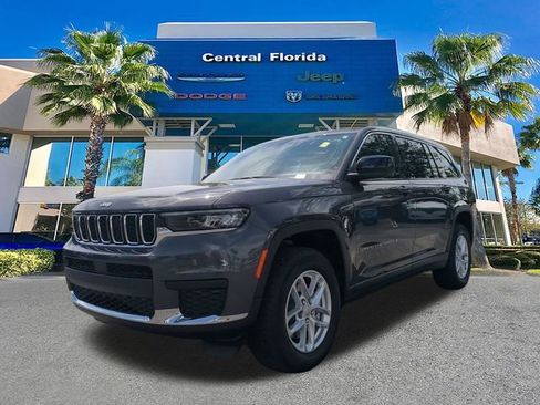 Used 2025 Jeep Grand Cherokee L Laredo w/ Trailer Tow Package AWD/4WD image 9