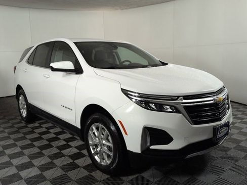 Certified 2024 Chevrolet Equinox LT AWD/4WD image 3