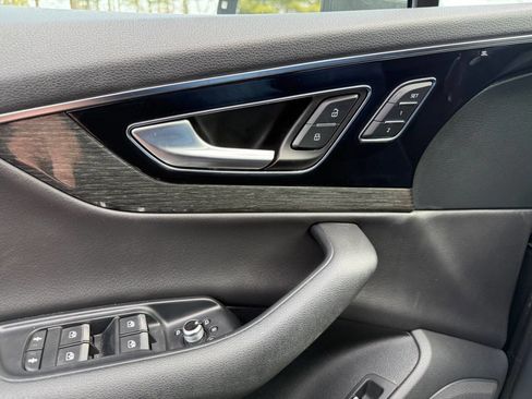 Used 2017 Audi Q7 3.0T Premium Plus image 25