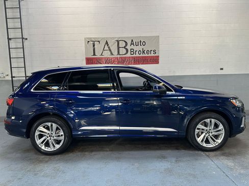 Used 2022 Audi Q7 2.0T Premium Plus w/ Premium Plus Package AWD/4WD image 2
