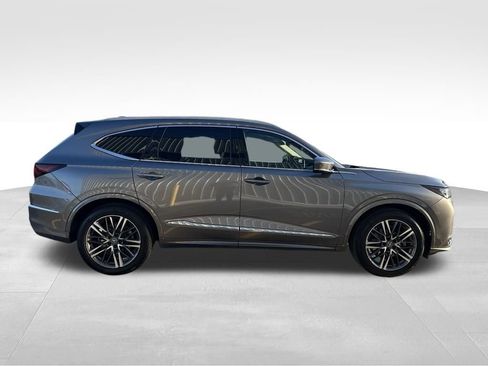 Used 2025 Acura MDX w/ Advance Package image 8
