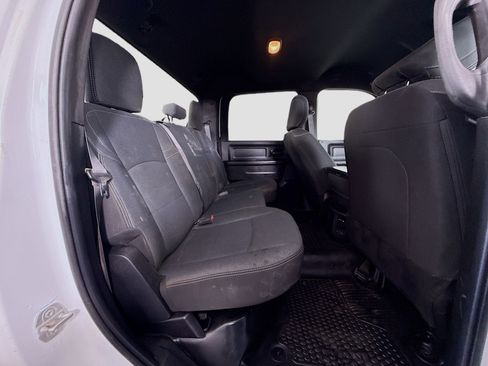 Used 2022 RAM 2500 Tradesman w/ Chrome Appearance Group image 27