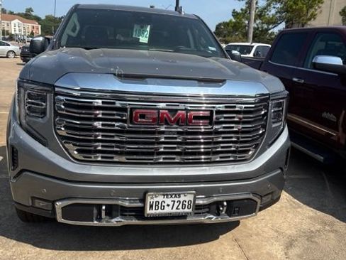 Used 2024 GMC Sierra 1500 Denali w/ Denali Reserve Package AWD/4WD image 2