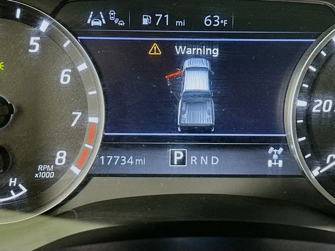 Used 2024 Nissan Frontier SL w/ Technology Package image 19