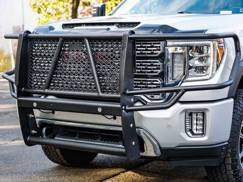 Used 2022 GMC Sierra 2500 Denali image 7