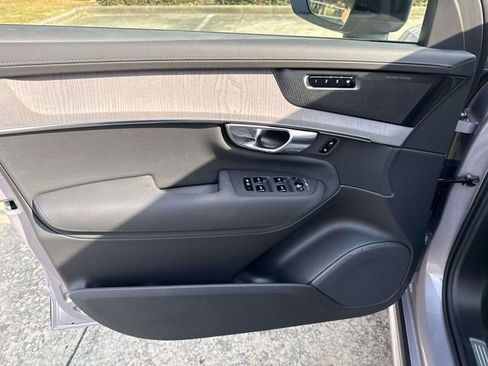 New 2026 Volvo XC90 B6 Ultra image 21