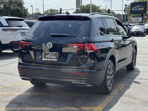 Used 2021 Volkswagen Tiguan S FWD image 9