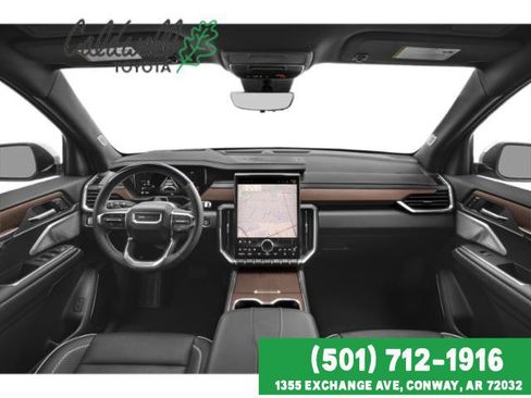 Used 2024 GMC Acadia Denali FWD image 9