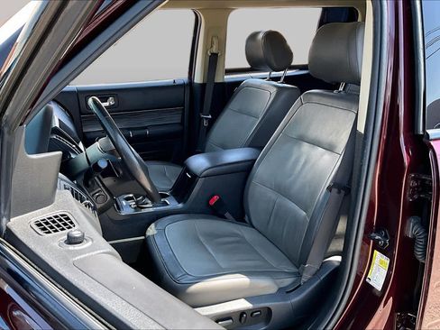 Used 2017 Ford Flex Limited w/ Equipment Group 303A AWD/4WD image 8
