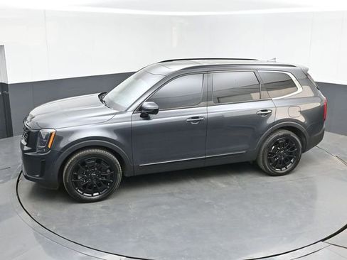 Used 2021 Kia Telluride SX w/ Nightfall Edition Package AWD/4WD image 36