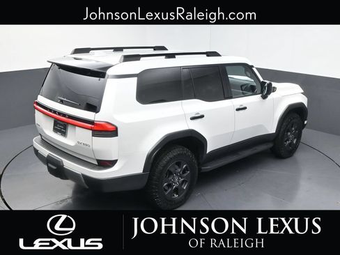 Used 2024 Lexus GX 550 AWD/4WD image 27